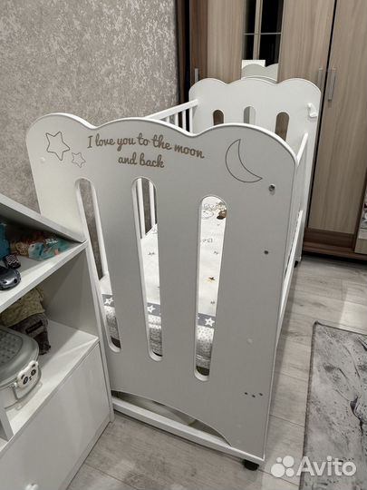 Детская кроватка