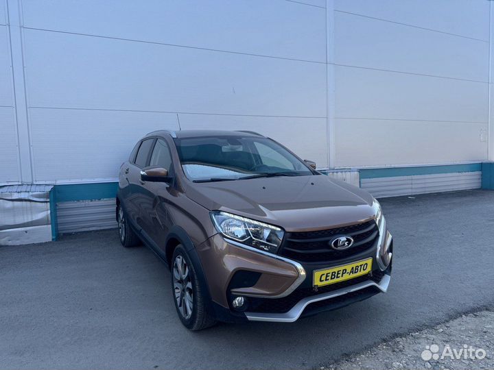 LADA XRAY Cross 1.8 МТ, 2021, 41 092 км