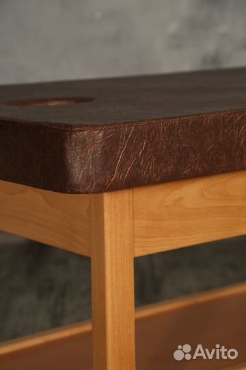 Массажный стол