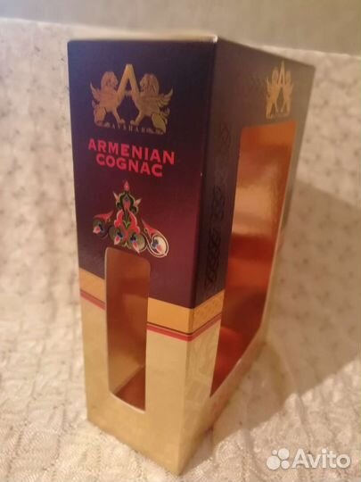 Подарочные коробки