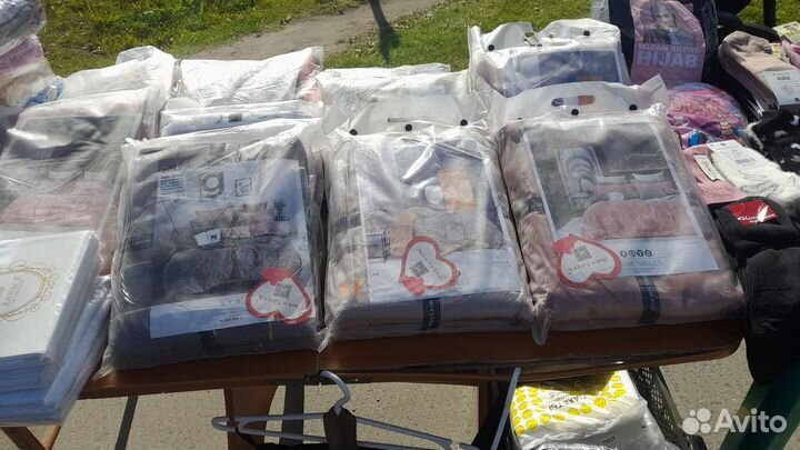 Постельное бельё и палатинса куфиний наличие