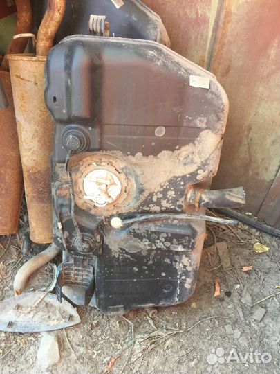 Бензобак на ладу калину и ладу Гранту