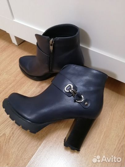 Полусапожки женские 36 размер