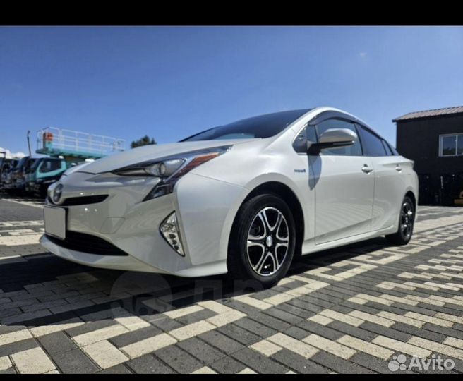 Toyota Prius 1.8 CVT, 2015, 101 000 км