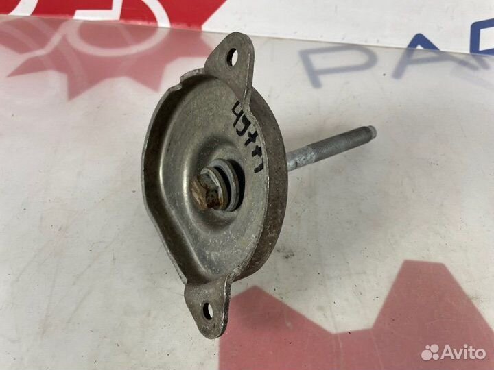 Упорная шайба задняя правая Bmw 5 F10 2.5 2010