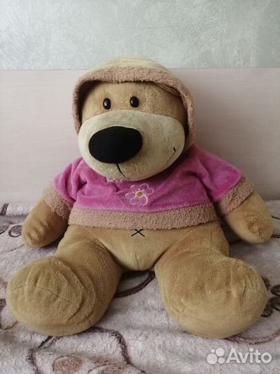 Плюшевый медведь