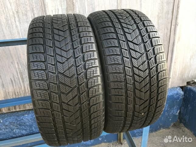 Pirelli Scorpion Winter 275/35 R22