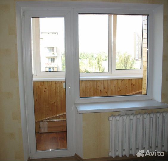 Окно с дверью пвх