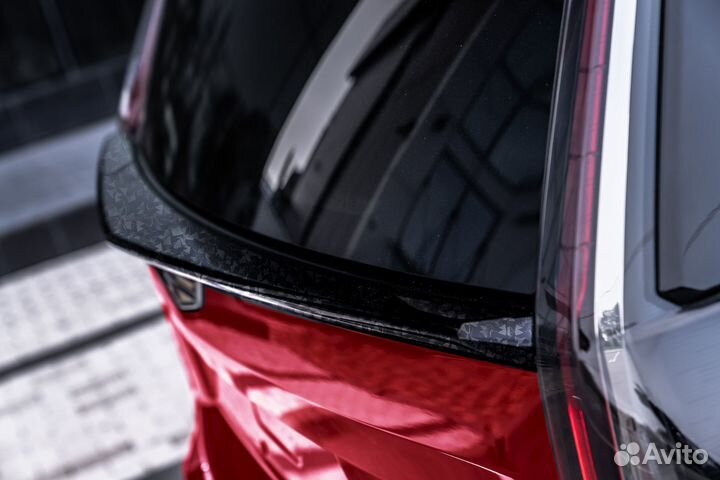 Спойлер крышки багажника Cadillac Escalade 2021 +