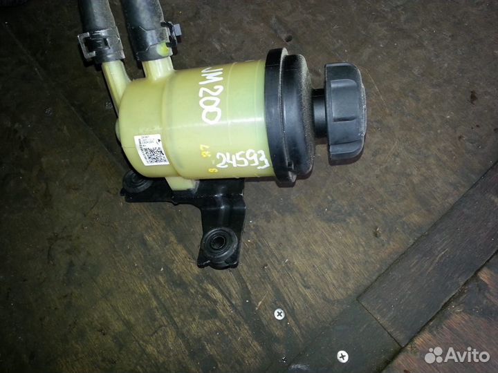 Бачок насоса гур Hyundai/ Tucson/ JM/ KIA/ Sportage/ KM/ до 2010г./ к.т.№57150-2E000