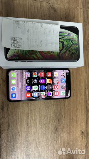iPhone Xs Max, 64 ГБ