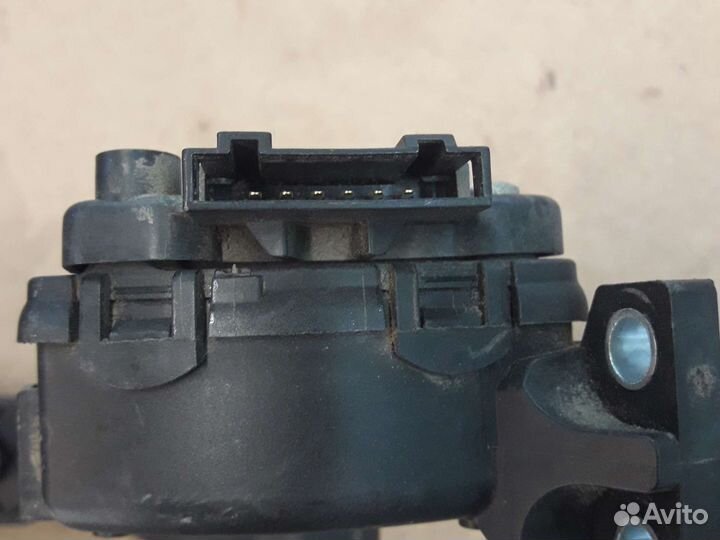 Педаль газа Volkswagen touareg gp 3.0tdi