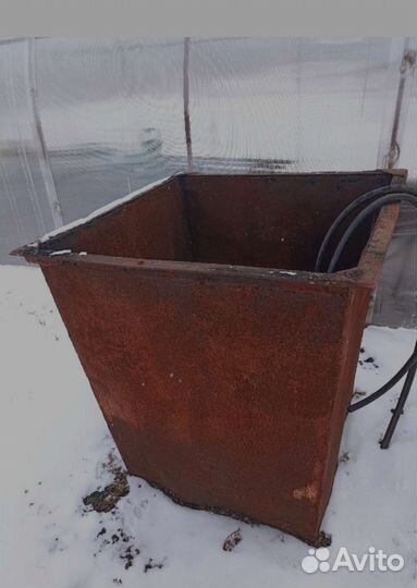 Мусорный контейнер 0,75 куба бу