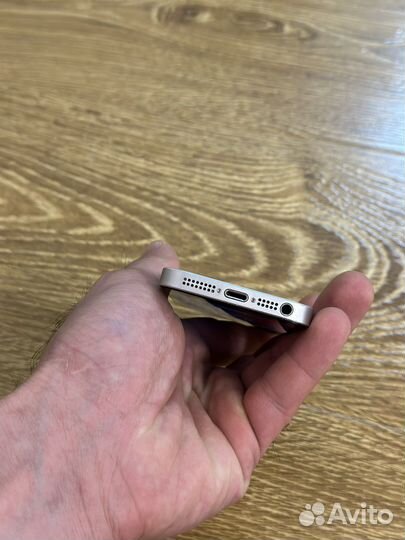iPhone 5se 32г