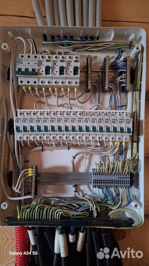 Электрик Услуги электрика Срочный выезд