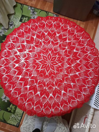 Скатерть на овальный или круглый стол