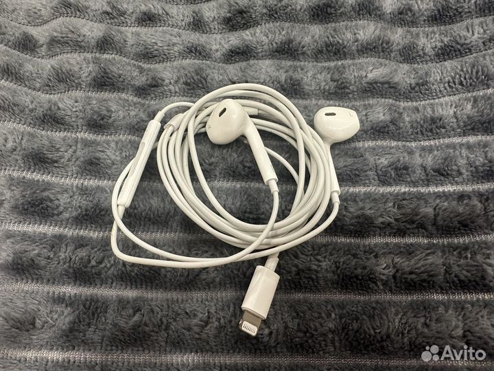 Наушники apple проводные. Оригинал