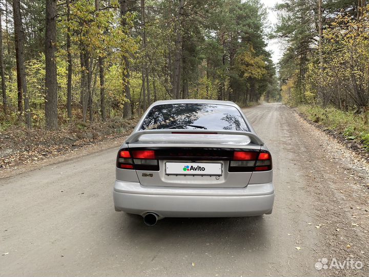 Subaru Legacy 2.0 AT, 2002, 310 598 км