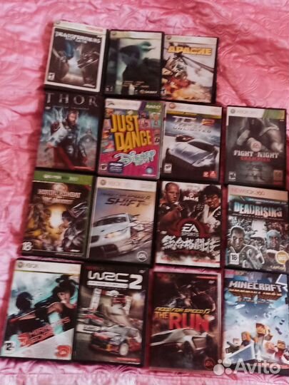 Xbox 360 с 2 джойстиками + игры