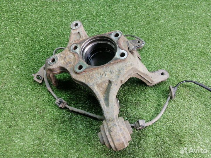 Кулак поворотный задний левый Kia Ceed JD G4FG