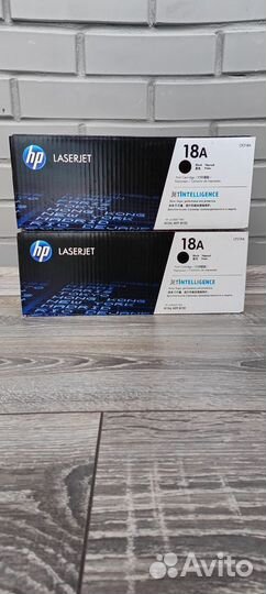 Картридж HP CF218A