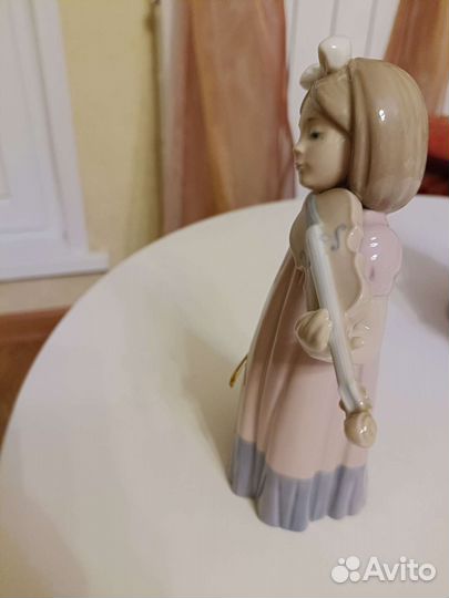 Статуэтка Nao by Lladro 