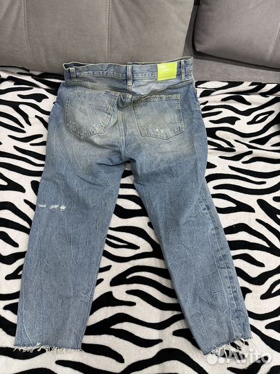 Джинсы Bershka M