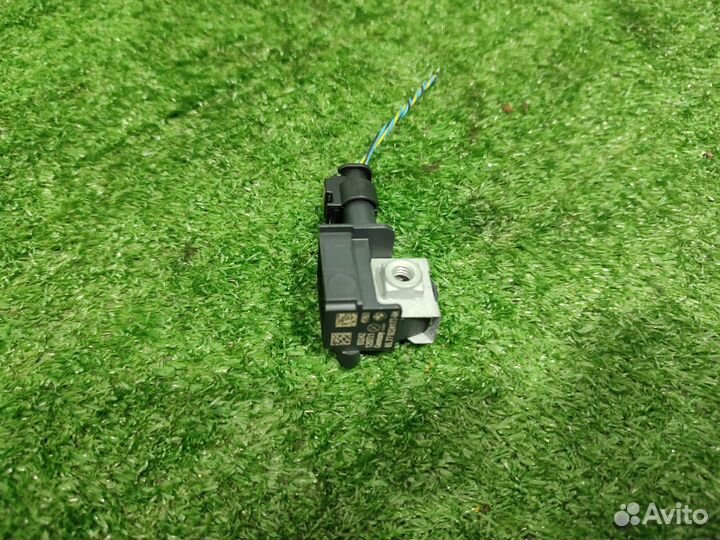 Датчик удара BMW 6 F06/F12/F13 F06 2012