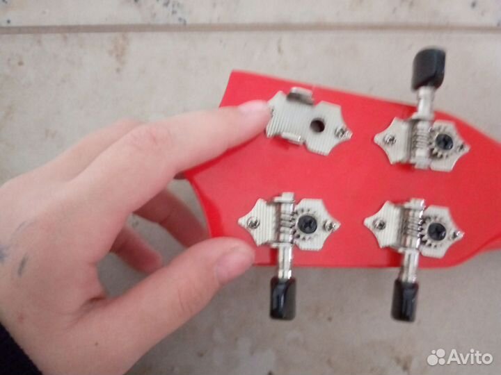 Укулеле для начинающих нет одной детали