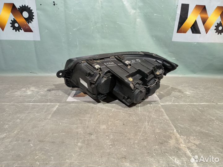 Volkswagen Transporter T6 Фара Правая 30229