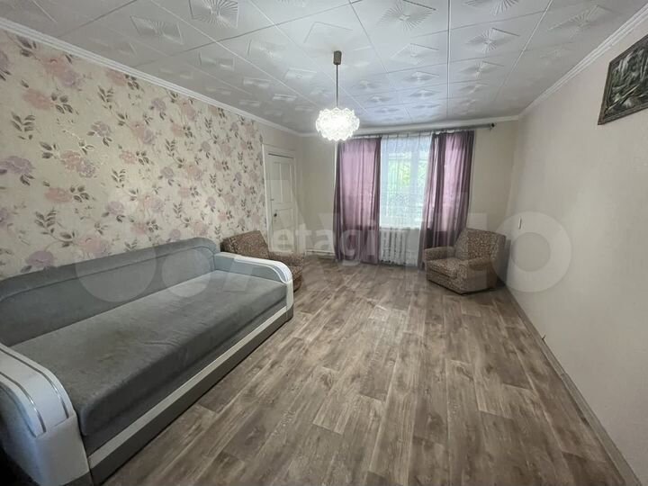 4-к. квартира, 71,2 м², 1/2 эт.