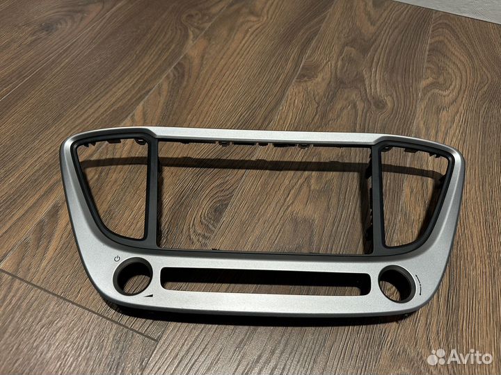 Штатная магнитола на hyundai solaris 2