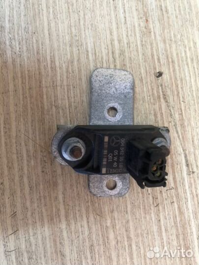 Датчик ускорения Mercedes-Benz Ml W164