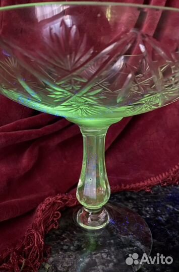 Ваза для фруктов на ножке Мальцов