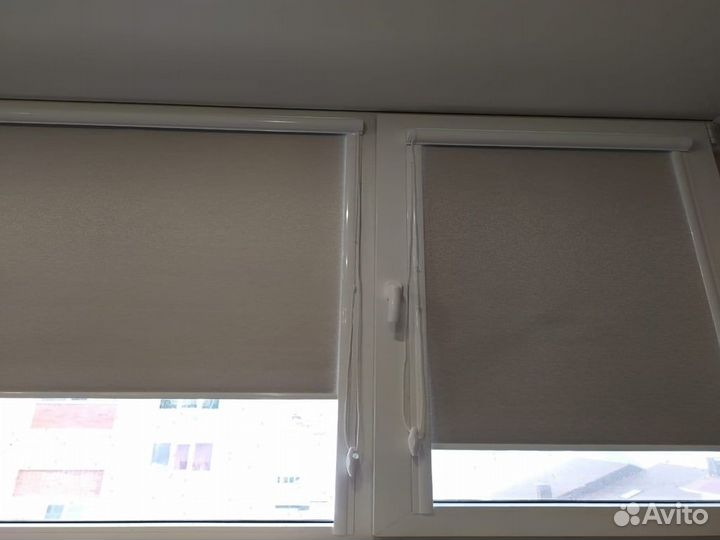 Рулонные шторы / Жалюзи