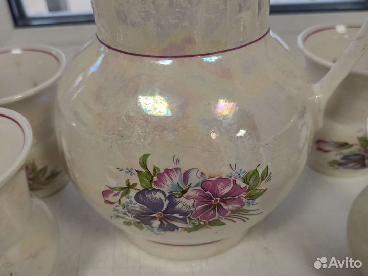 Набор посуды кувшин и чашки