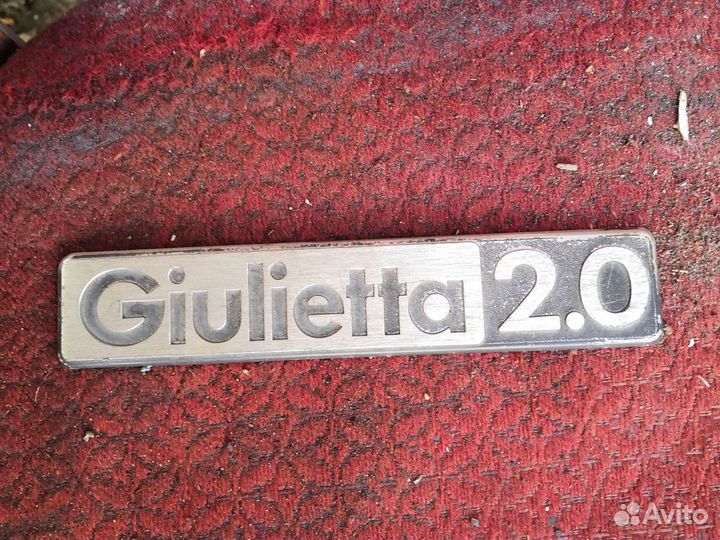 Шильдик Alfa Romeo