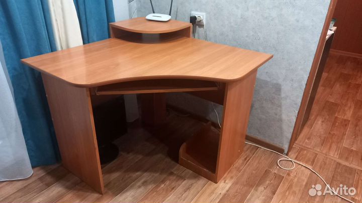 Компьютерный стол бу