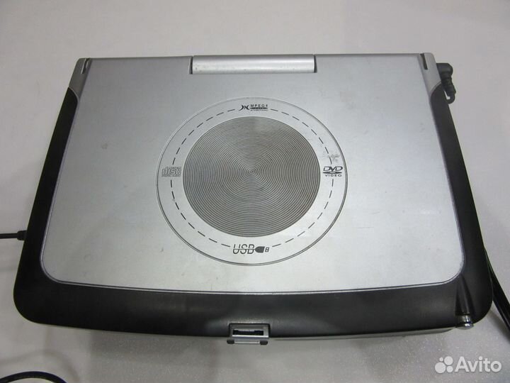 Маленький ЖК телевизор