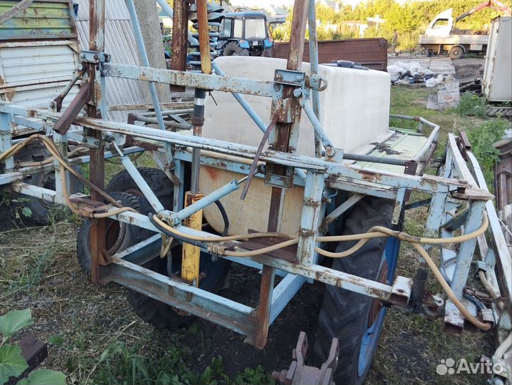 Опрыскиватель Казаньсельмаш ОП-2000, 1990