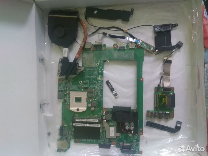 М/ платы от ноутбуков и другие комплектующие
