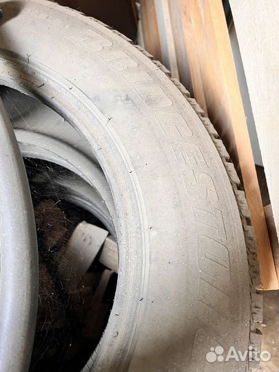 Bridgestone Ice Cruiser 7000 235/65 R17 108T