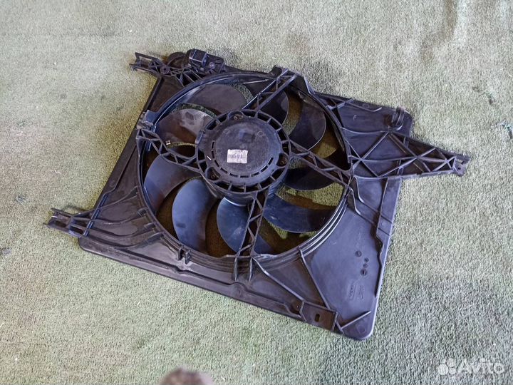 Диффузор радиатора Nissan Qashqai J10 1.6 2012