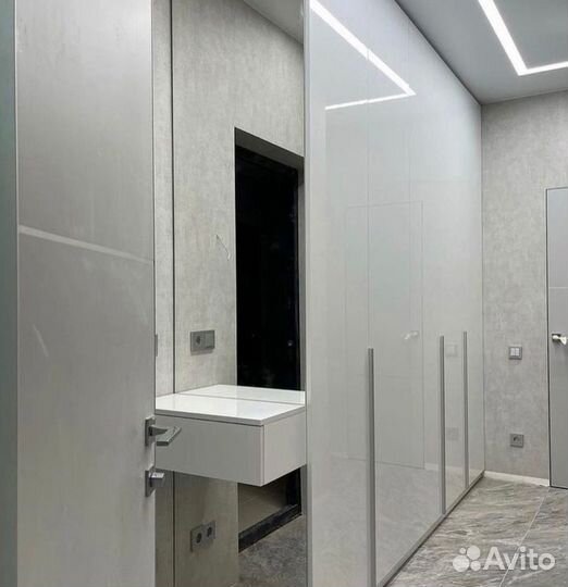 Шкаф прихожая на заказ