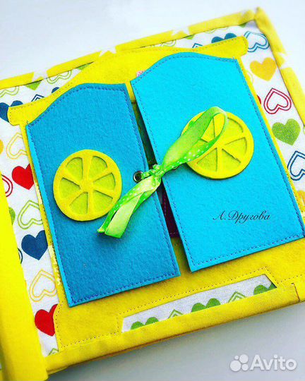 Развивающая книжка из фетра