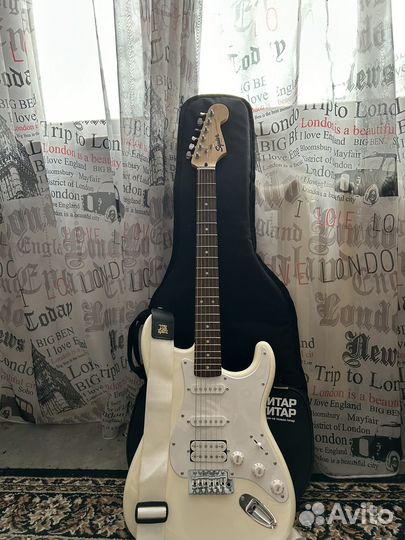 Fender squier bullet Stratocaster HSS