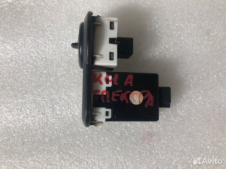 Блок управления зеркалами Kia Spectra