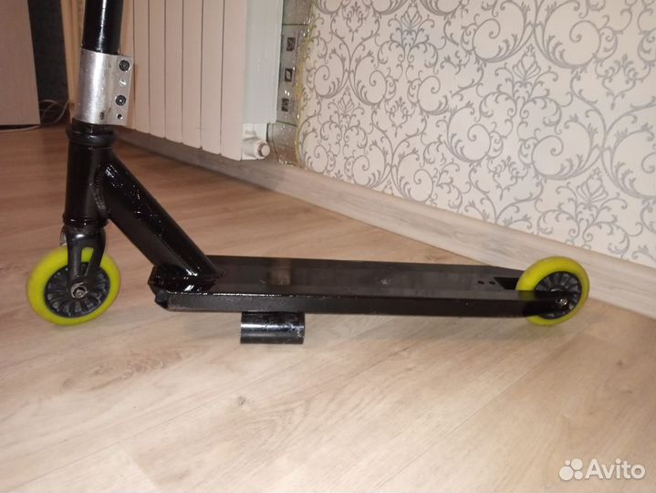 Трюкавой самокат нн