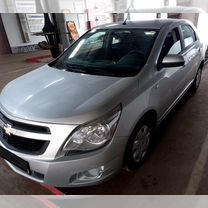 Chevrolet Cobalt 1.5 MT, 2013, битый, 180 000 км, с пробегом, цена 399 000 руб.