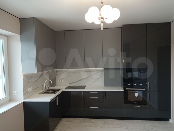 2-к. квартира, 60 м², 4/10 эт.